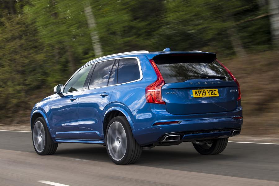  Volvo XC90 D5 R-Design 2015 года  (UK) (фото 37 из 44)